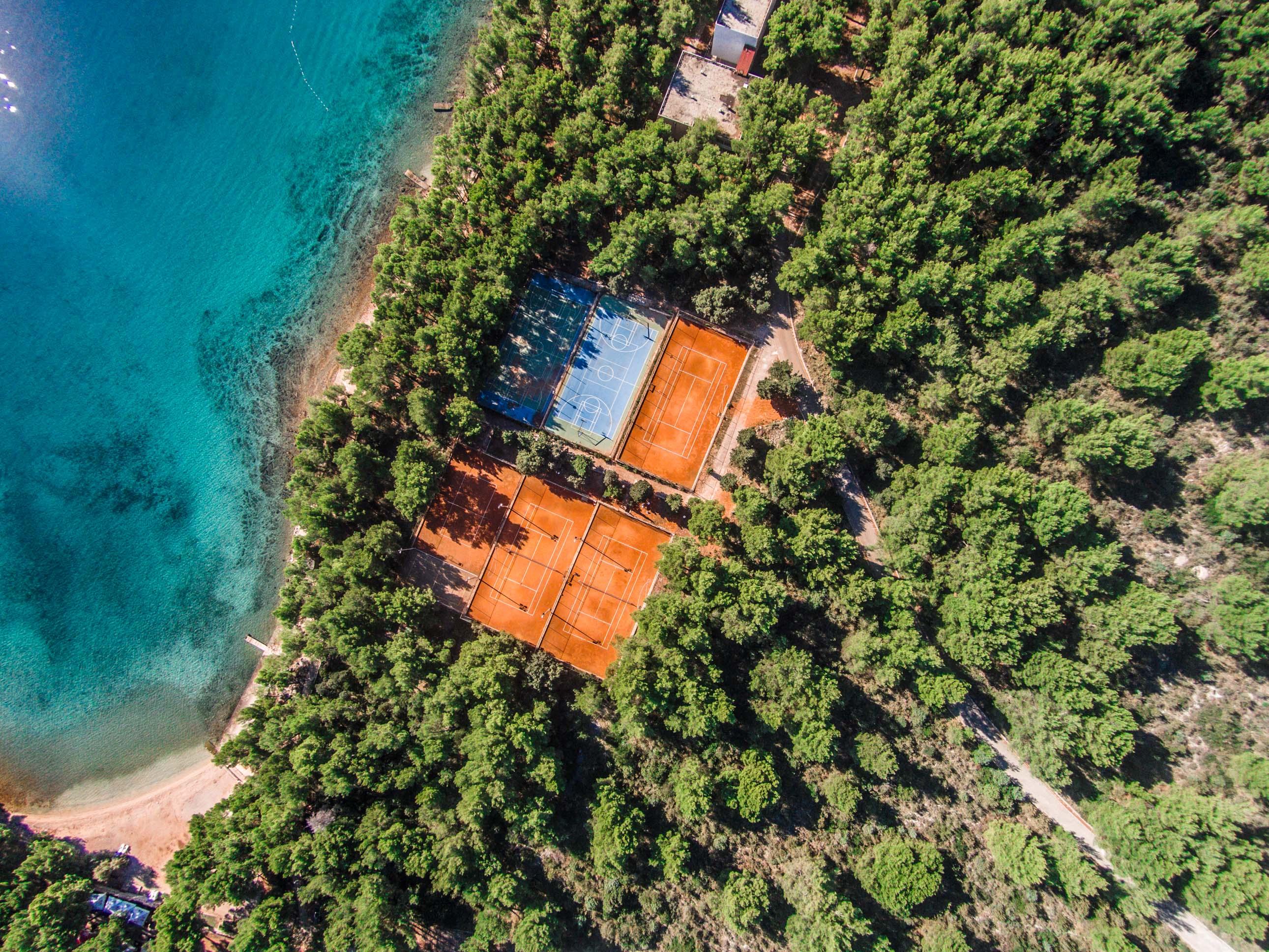 Aminess Younique Senses Resort Vrboska Buitenkant foto