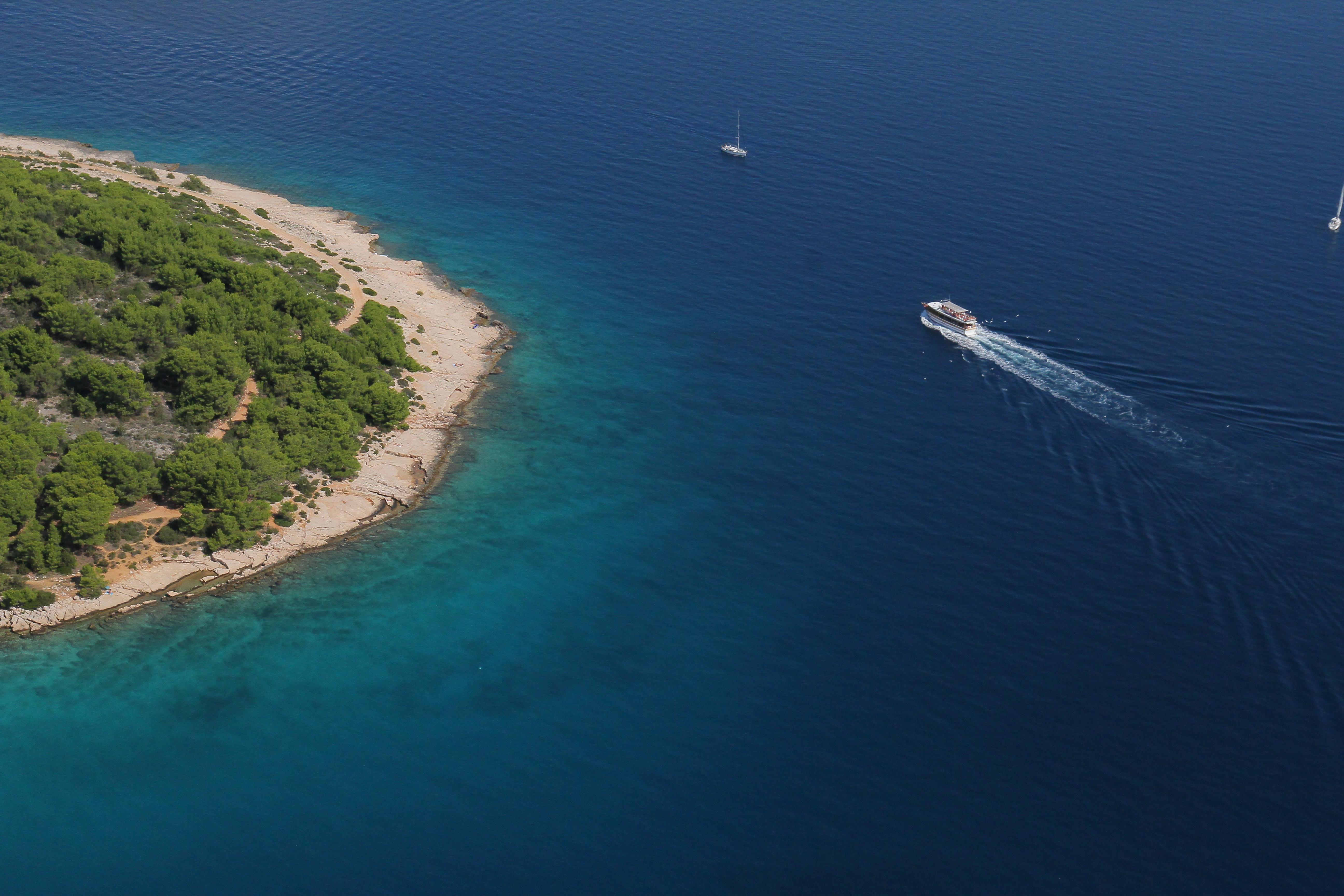 Aminess Younique Senses Resort Vrboska Buitenkant foto