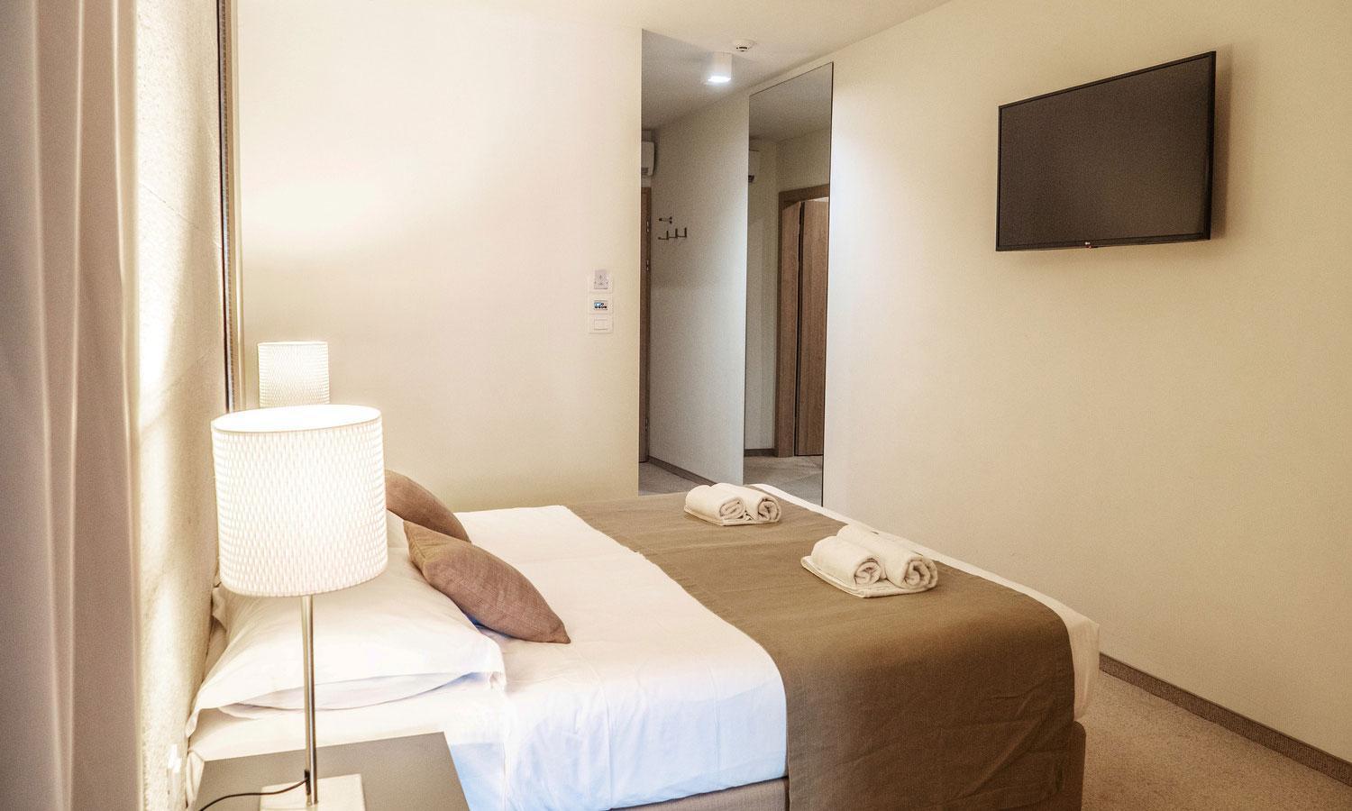 Aminess Younique Senses Resort Vrboska Buitenkant foto